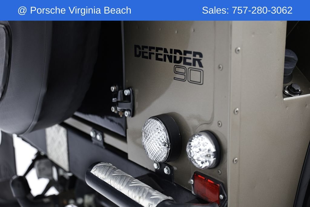 Used 1997  Land Rover Restomod image 17