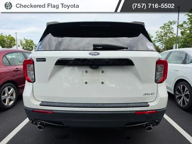 Used 2022 White Metallic Ford ST-Line image 5