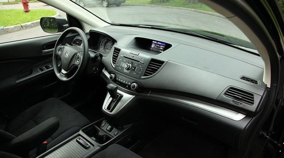 Used 2013  Honda LX image 17