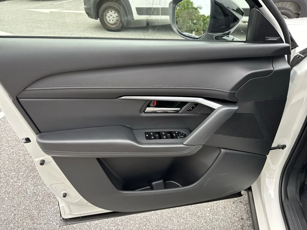 New 2026 Rhodium White Metallic Mazda 2.5 S Premium Plus AWD image 39