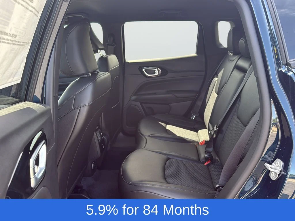 New 2026 Blue Jeep Latitude image 21
