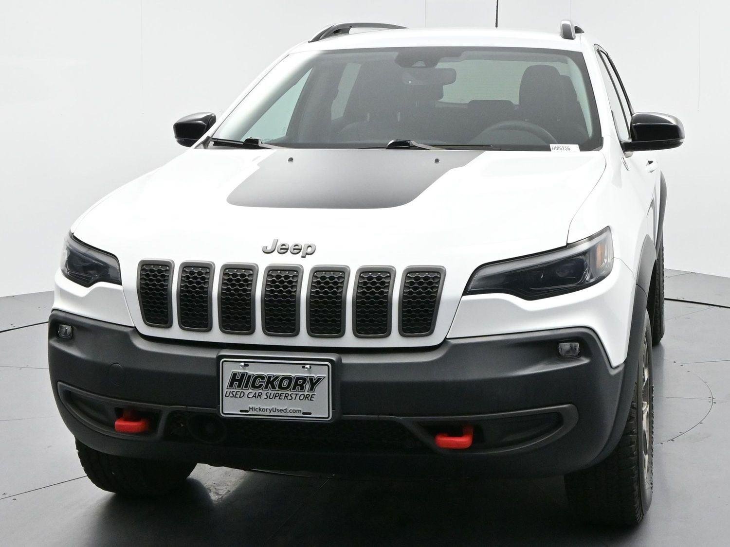 Used 2022 Bright White Clearcoat Jeep Trailhawk image 2