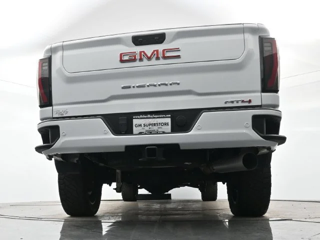 Used 2024 Summit White GMC AT4 image 29