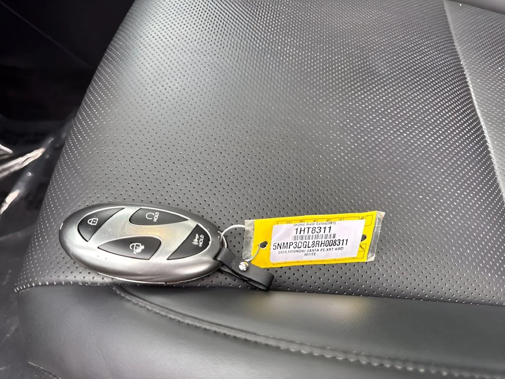 Used 2024 White Hyundai XRT image 32