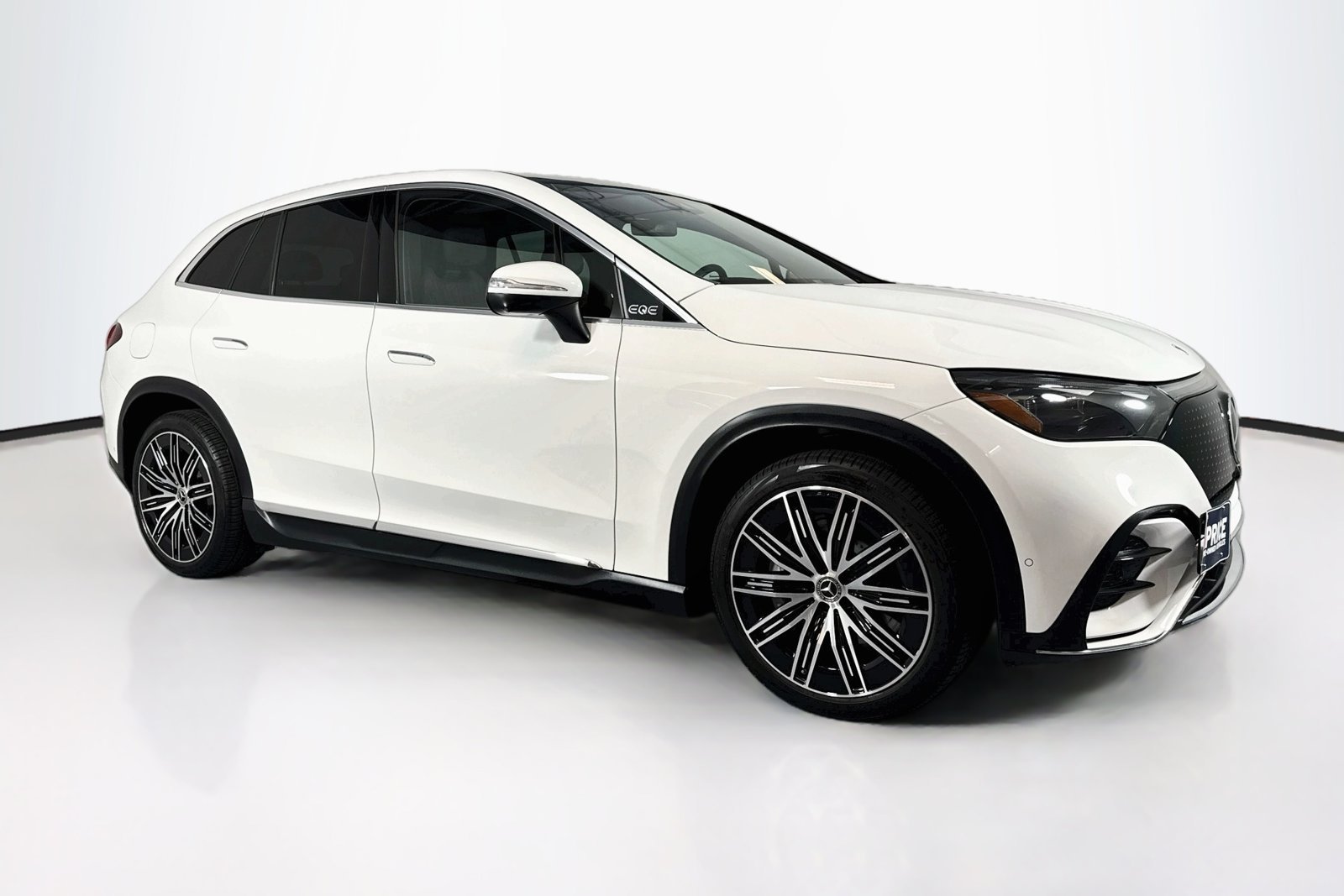 Certified Used 2023 Polar White Mercedes-Benz EQE 500 image 3