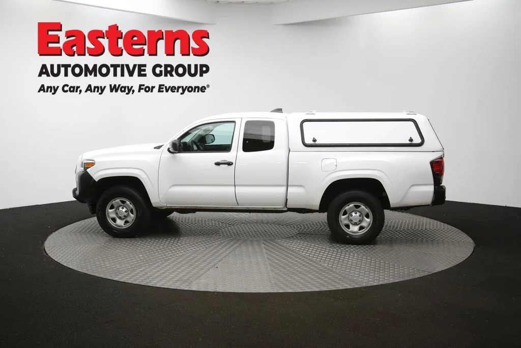 Used 2020 White Toyota SR image 58