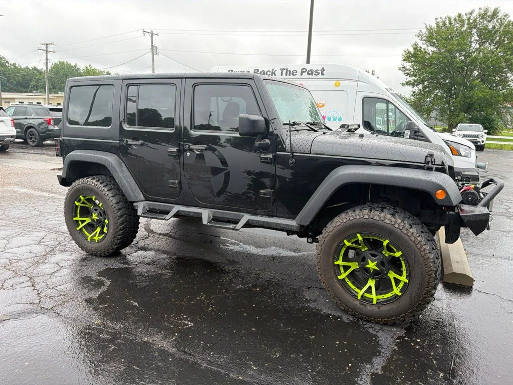Used 2017 Black Jeep Unlimited Sport image 6
