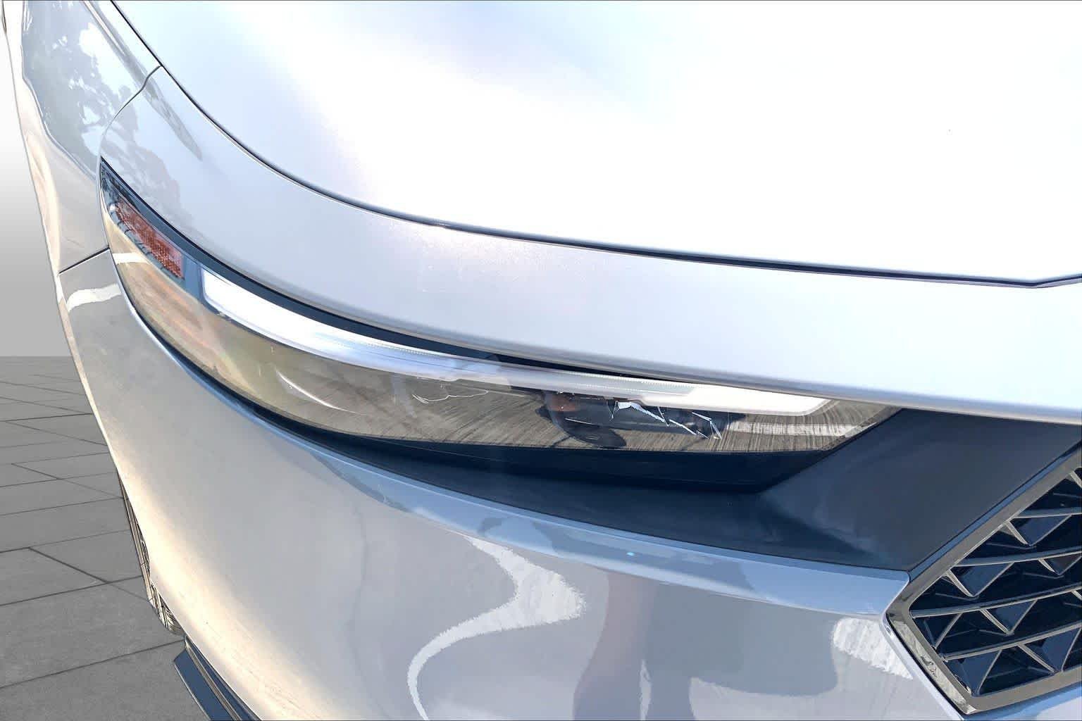 Used 2024 Urban Gray Pearl Honda Sport-L image 27