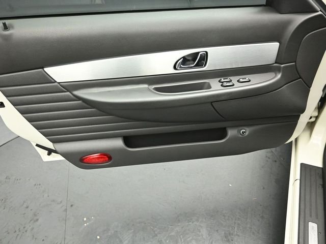 2002 FORD THUNDERBIRD - Image 16