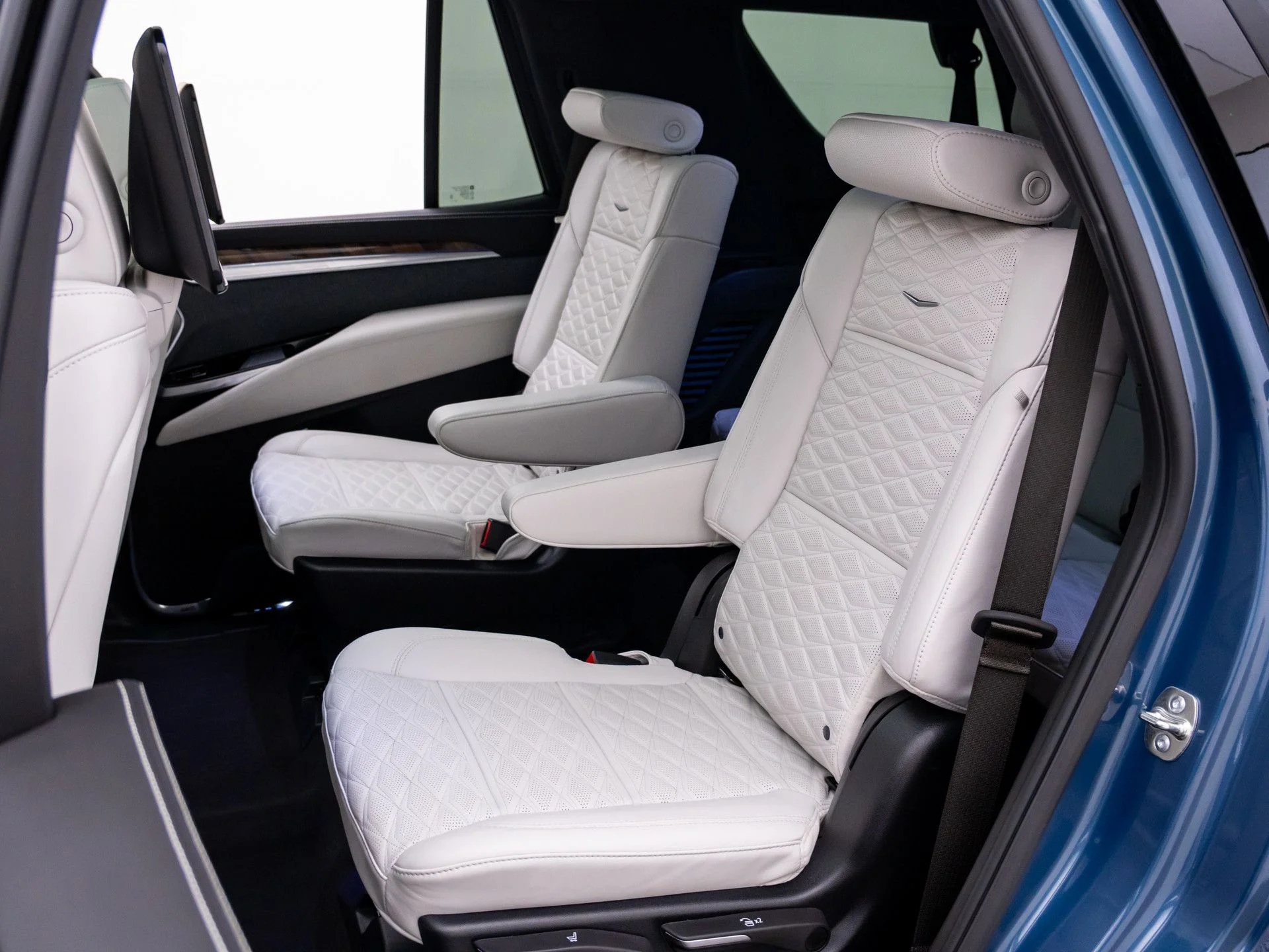Used 2026 Blue Cadillac Platinum Sport image 18