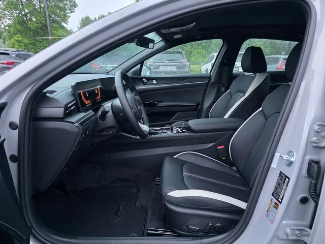 New 2026 Wolf Gray Kia GT-Line image 15