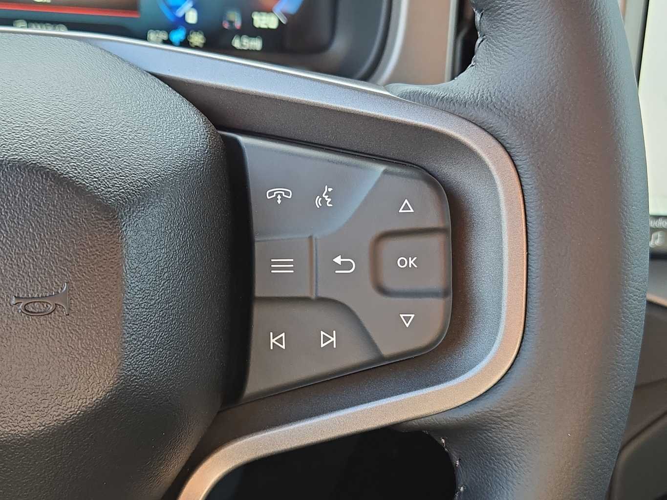 New 2026 Marsh Gray Ford Outer Banks® image 23