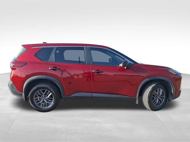 Used 2023 Red Nissan S image 9