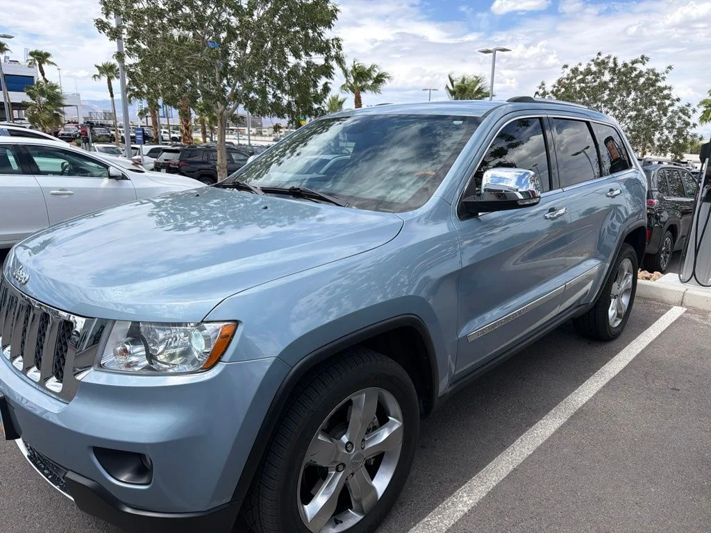 Used 2013 Beige Jeep Overland image 2