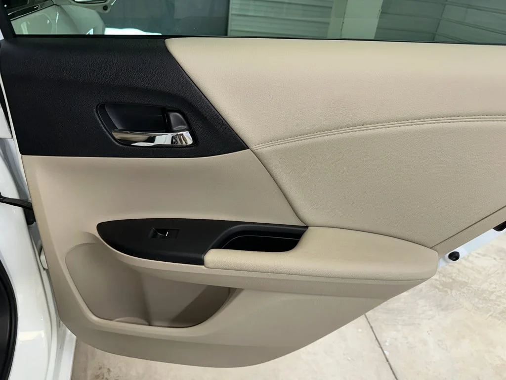2016 Honda Accord EX-L V-6 - Photo 27