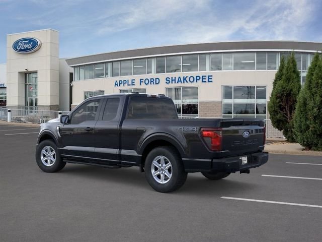 New 2026 Black Ford XLT image 4