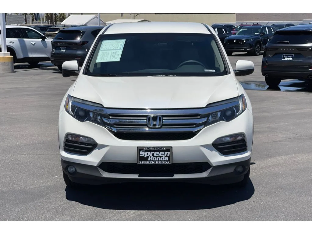 Used 2018 White Diamond Pearl Honda EX image 9