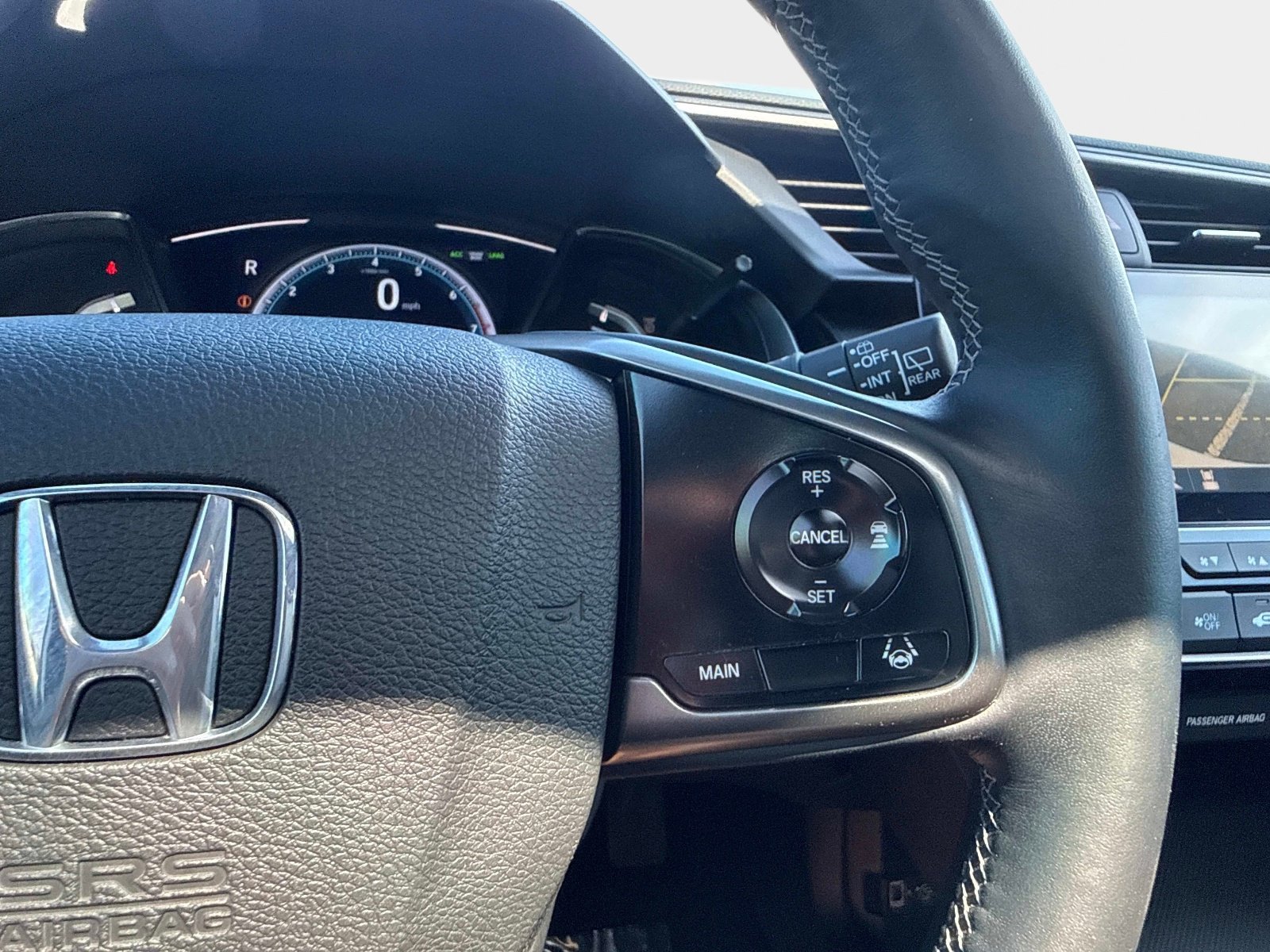 Used 2020 Platinum White Pearl Honda EX image 26