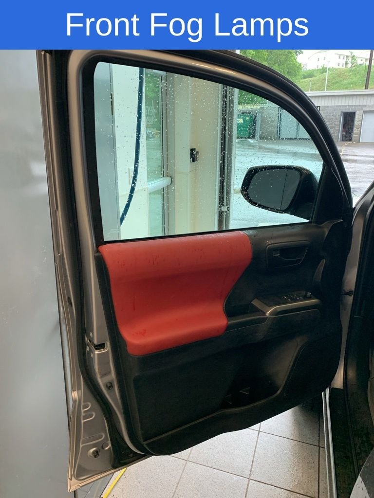 2020 Toyota Tacoma SR5 - Photo 11