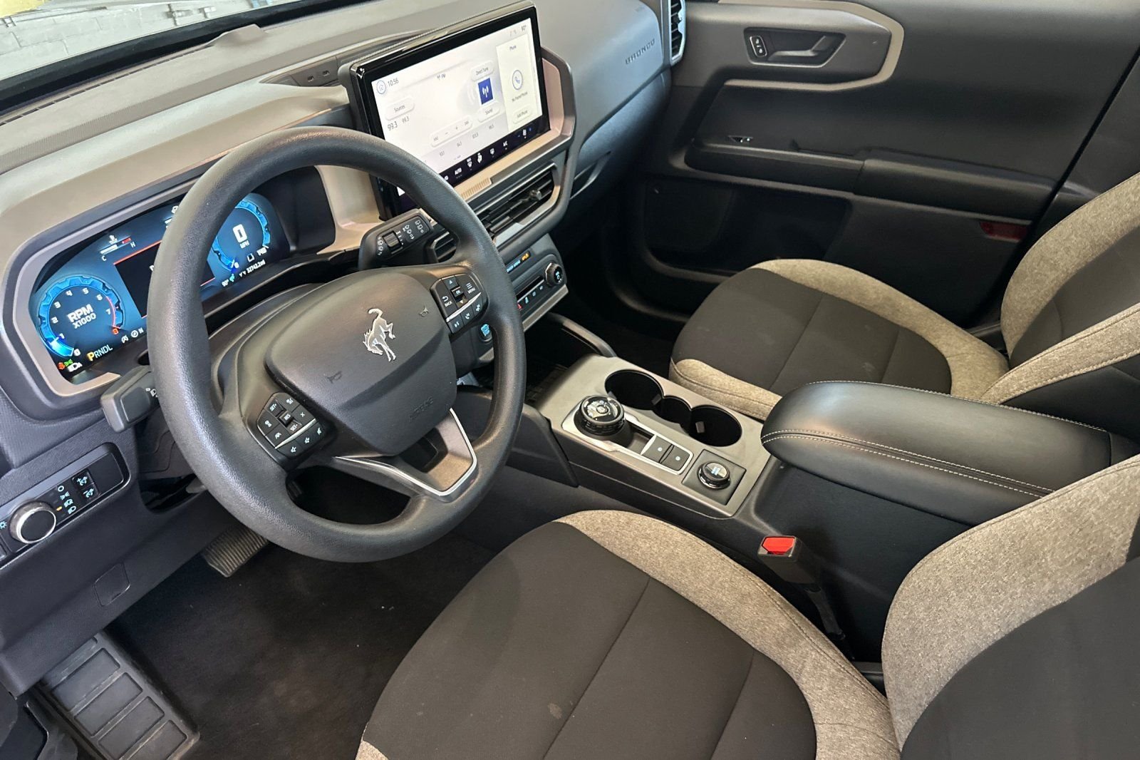 Used 2025 Gray Ford Big Bend image 9