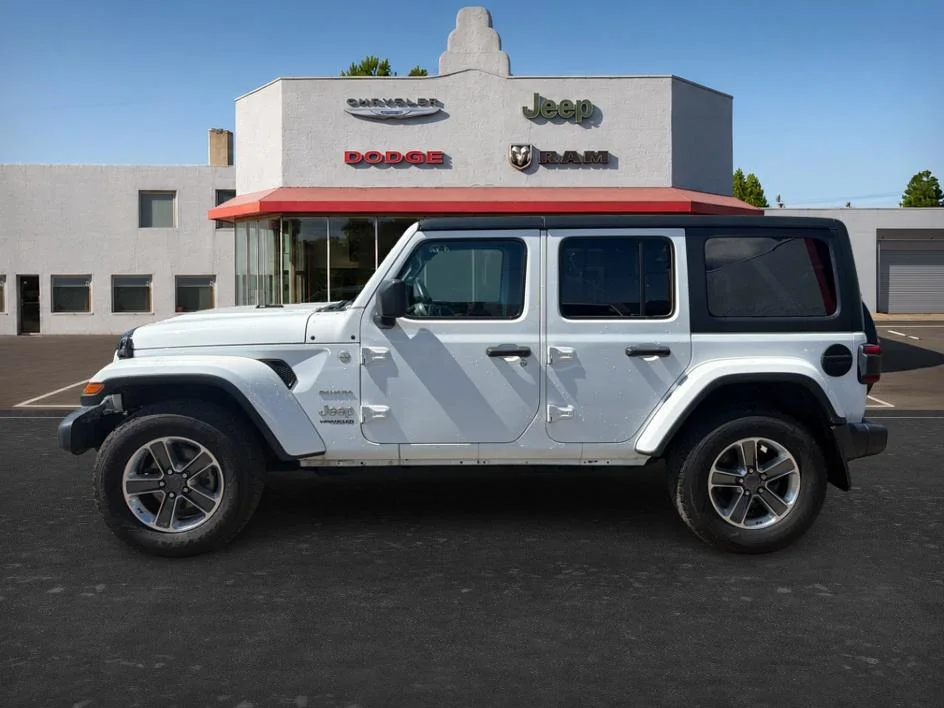 Used 2019 Bright White Jeep Sahara image 2
