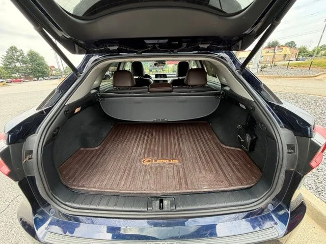 Used 2016  Lexus 350 image 28