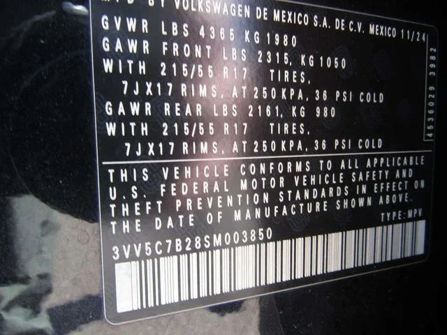 Used 2025 Pyrite Silver Metallic Volkswagen 1.5T S image 27