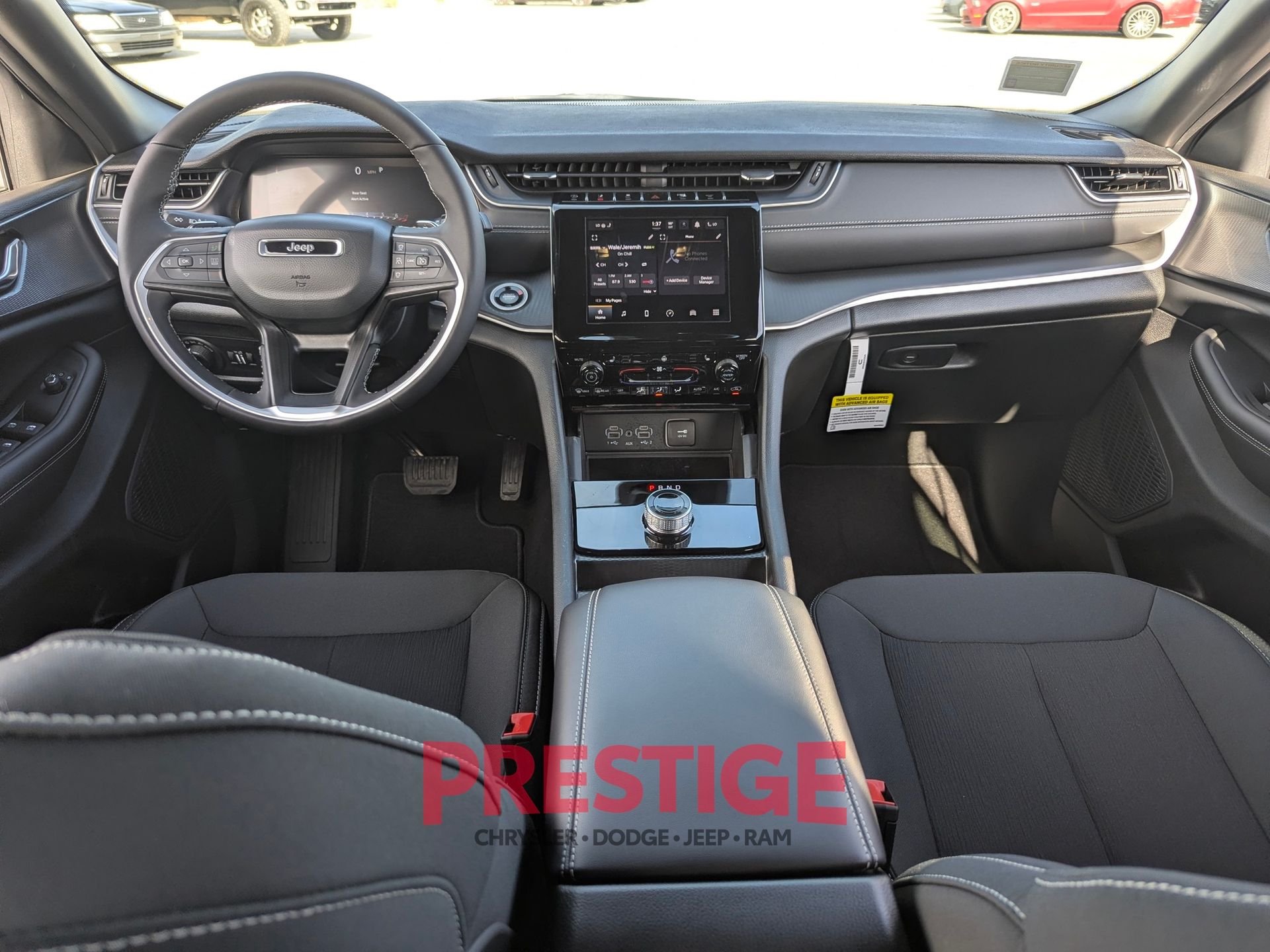 New 2026 Silver Zynith Exterior Paint Jeep Laredo X image 26