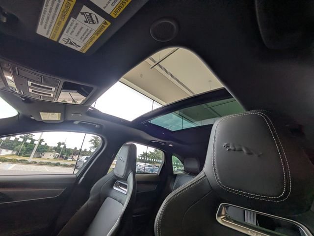 2026 Jaguar F-Pace R-Dynamic S - Photo 20