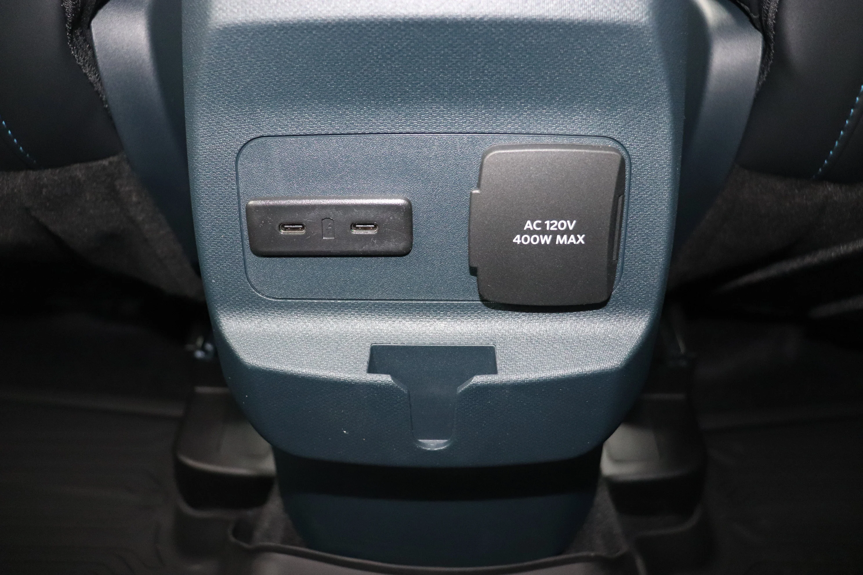 New 2026 SHADOW BLACK Ford Lobo High image 18