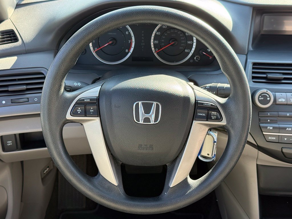 Used 2010 Polished Metal Metallic Honda LX-P image 18