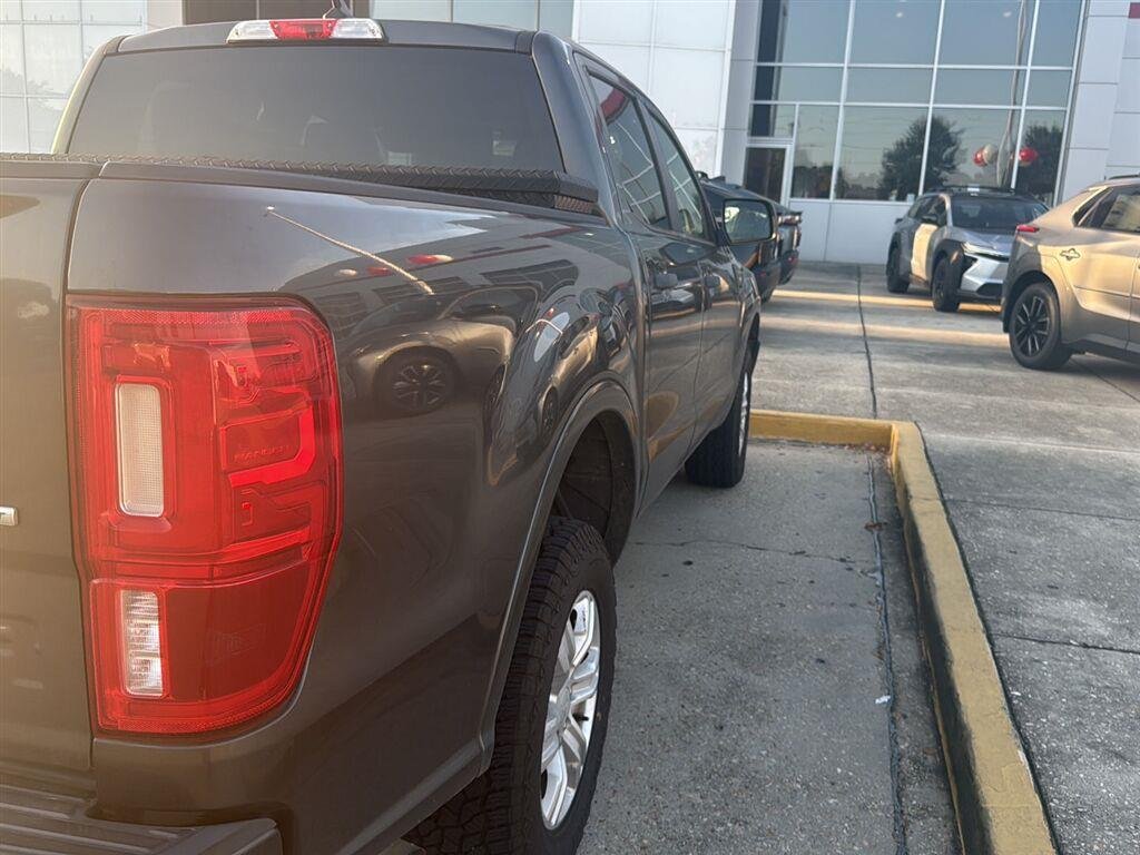 Used 2019 Magnetic Ford XLT image 2