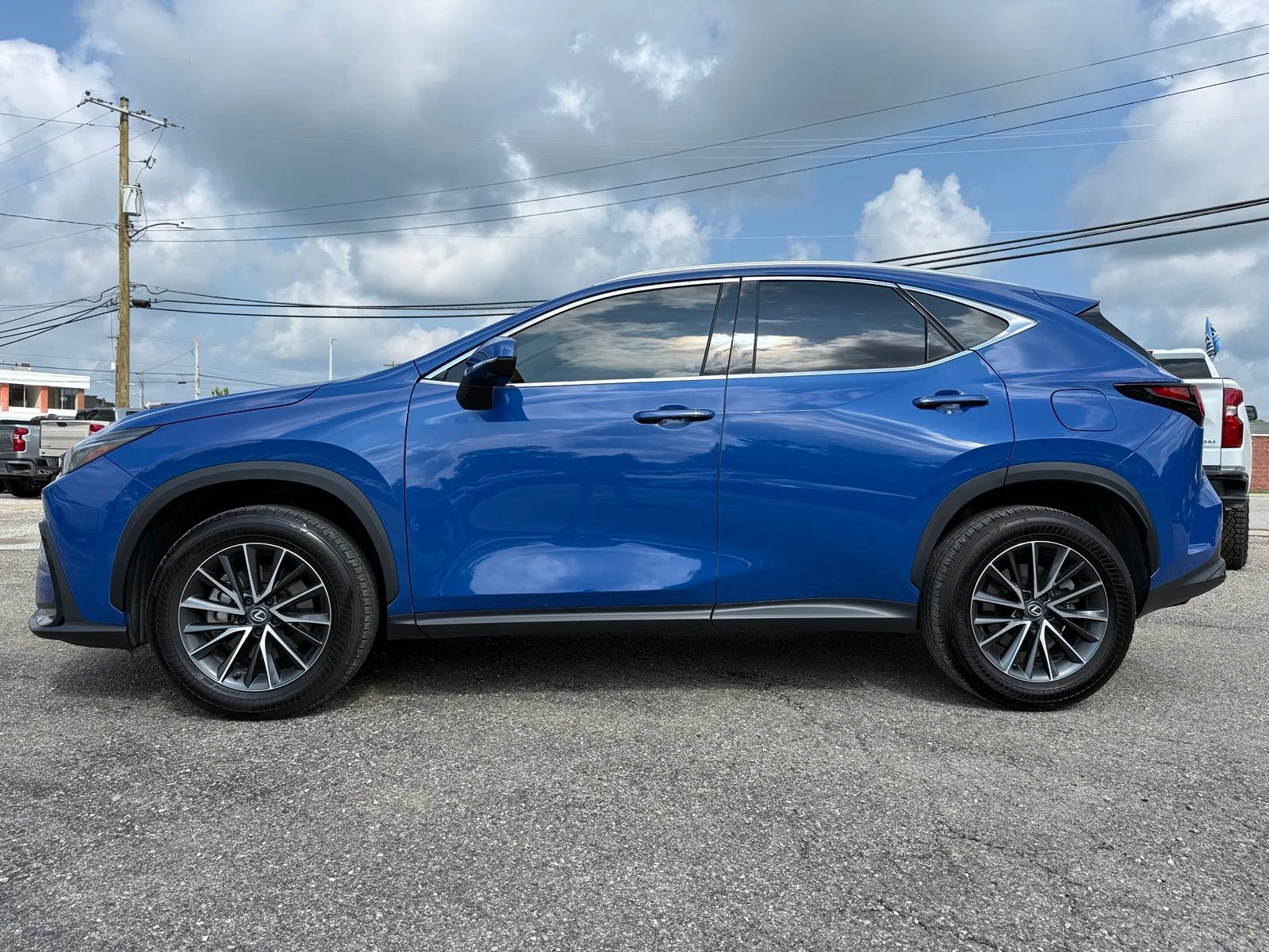 Used 2025 Blue Lexus 350 Premium image 5