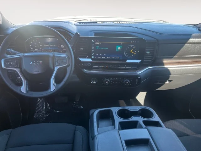 2024 Chevrolet Silverado 1500 RST - Photo 11