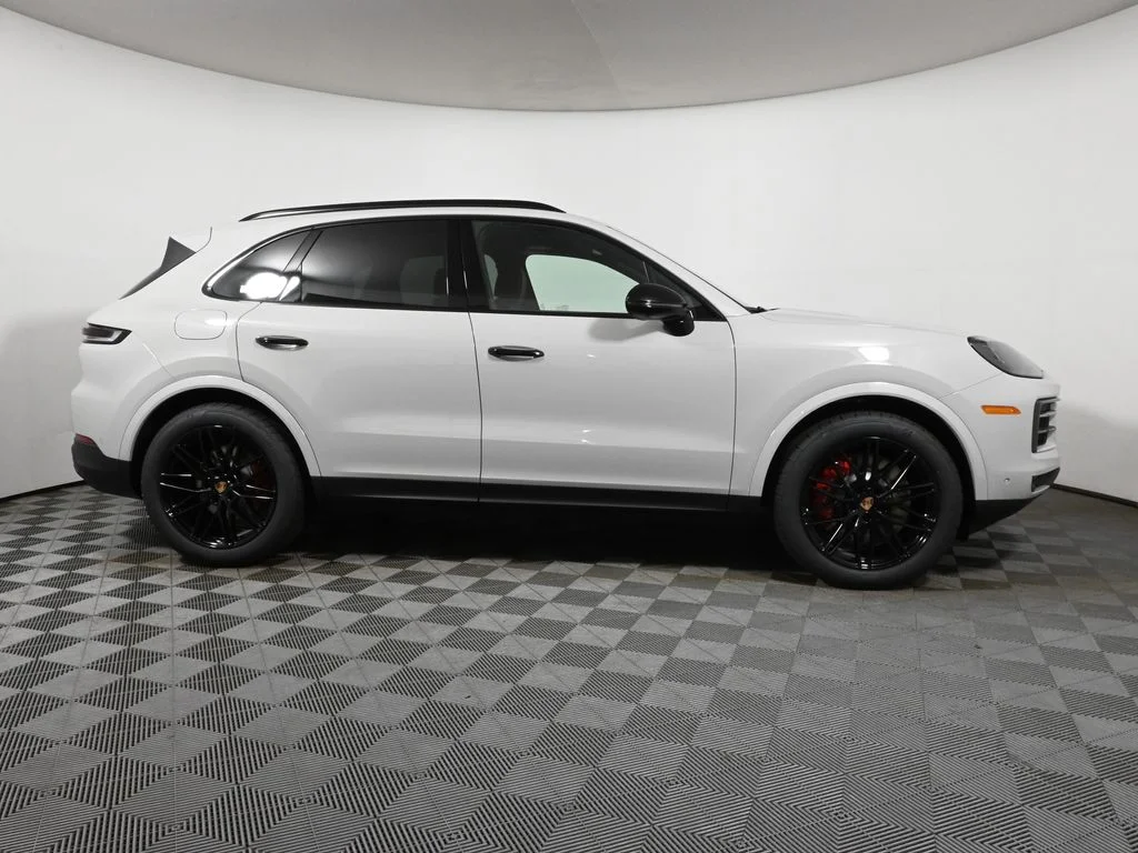 Used 2026  Porsche S image 8