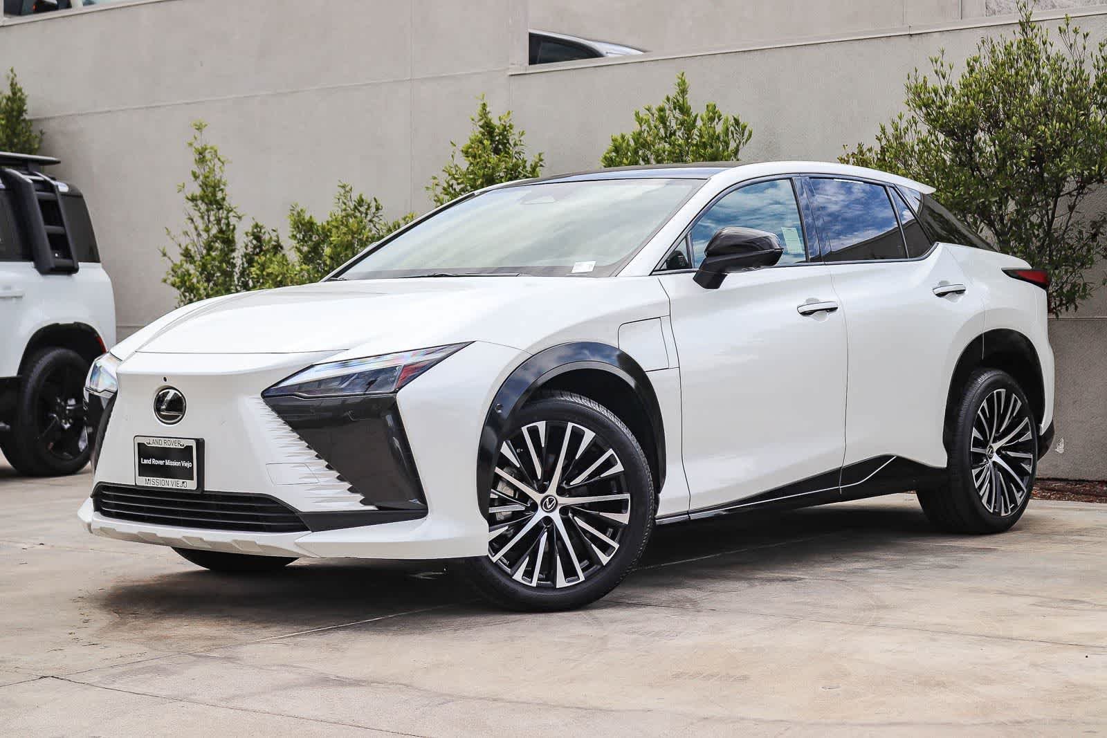 2023 Lexus RZ