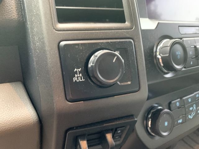 Used 2022 White Ford XL image 9