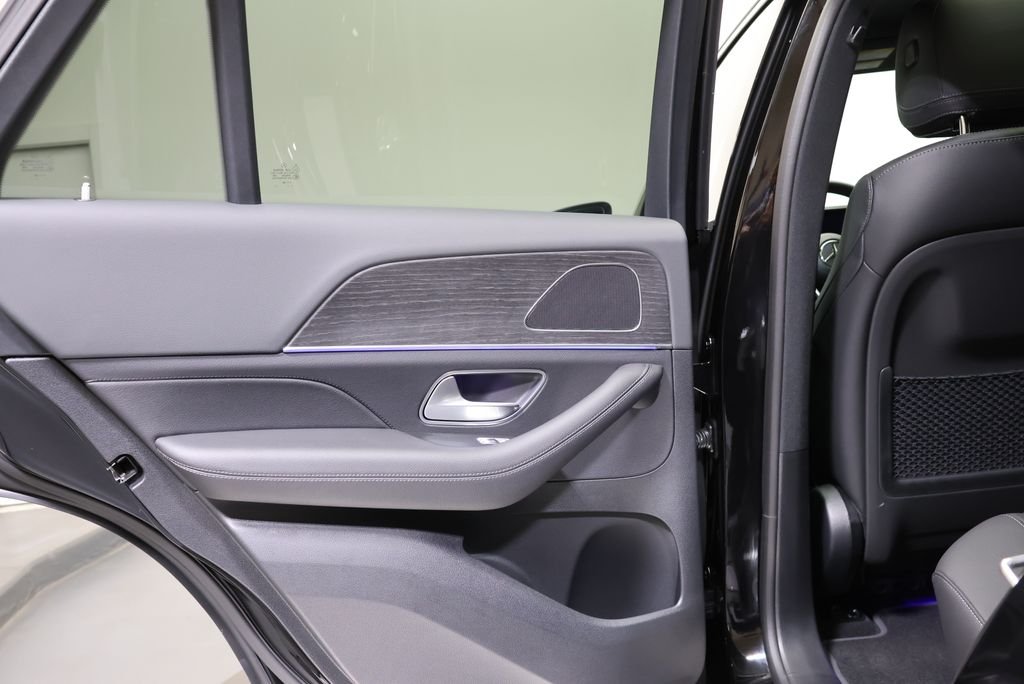 New 2026 Obsidian Black Mercedes-Benz GLE 450 Coupe image 38