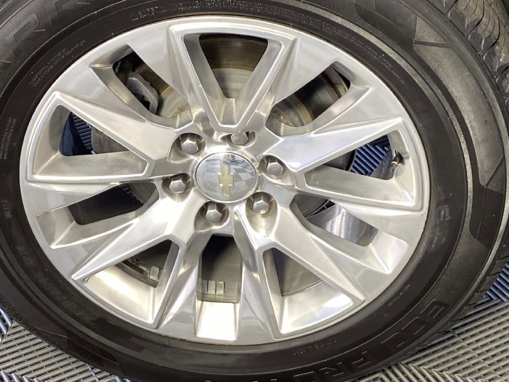 Used 2023 Gray Chevrolet Premier image 30