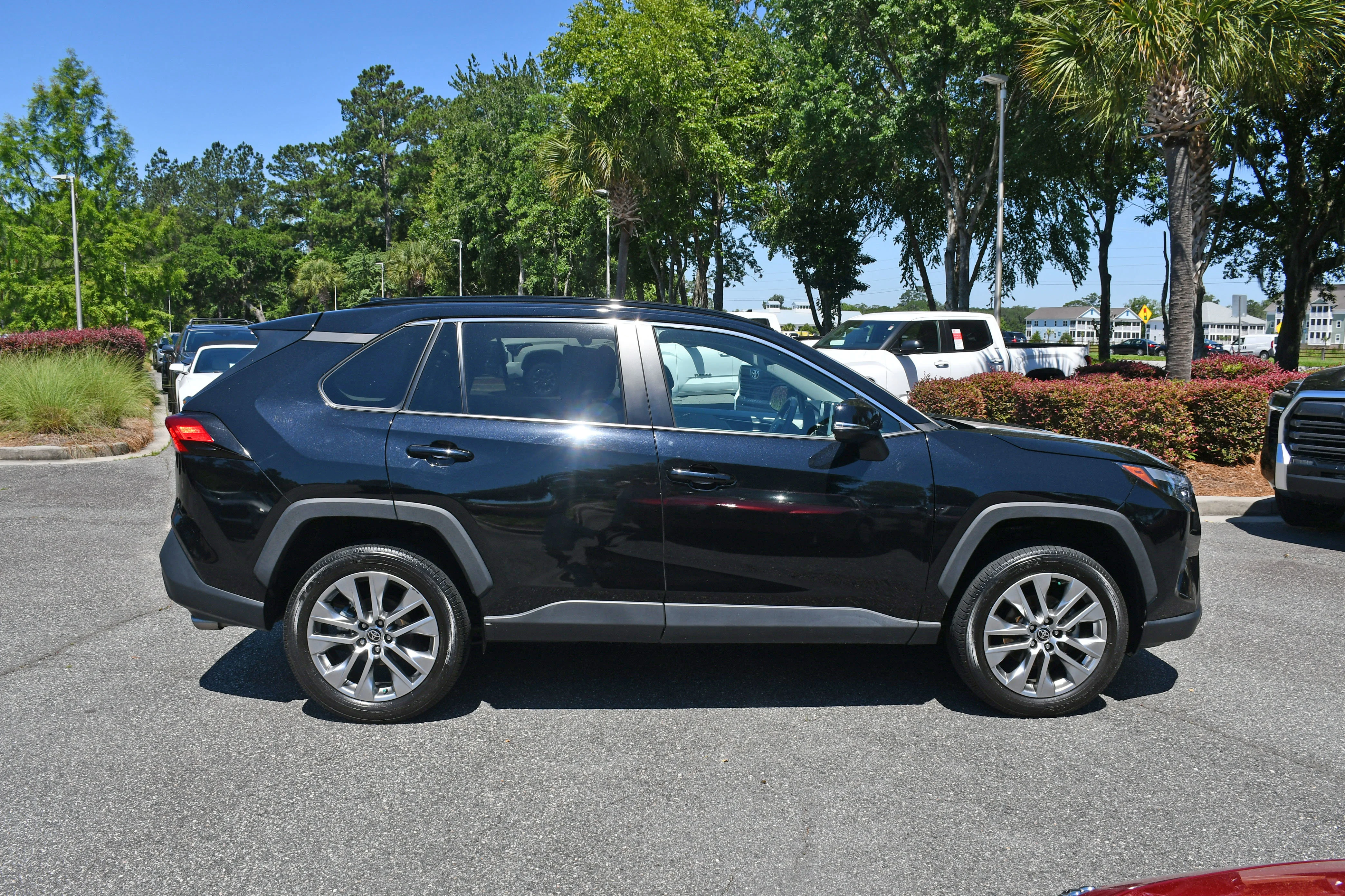 Certified Used 2023 Black Toyota XLE Premium image 5