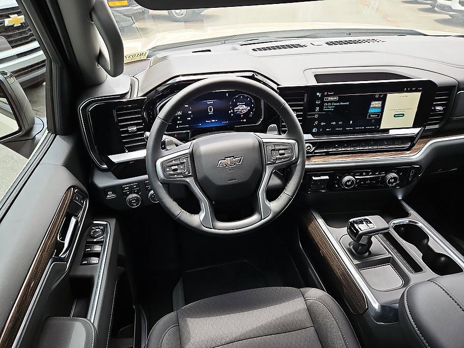 2026 Chevrolet Silverado 1500 RST - Photo 12