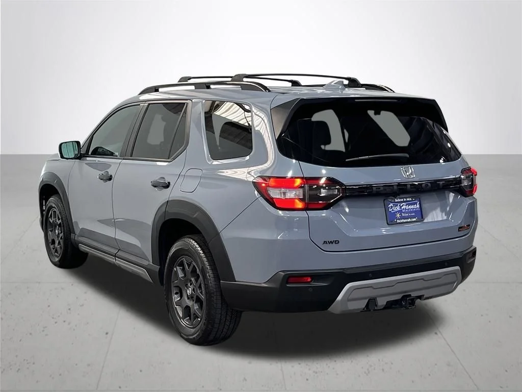 Used 2023 Blue Honda TrailSport image 11