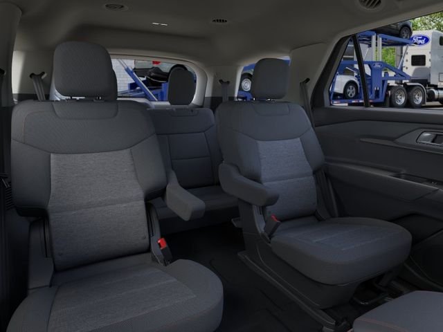New 2026 Space White Metallic Ford Active image 11