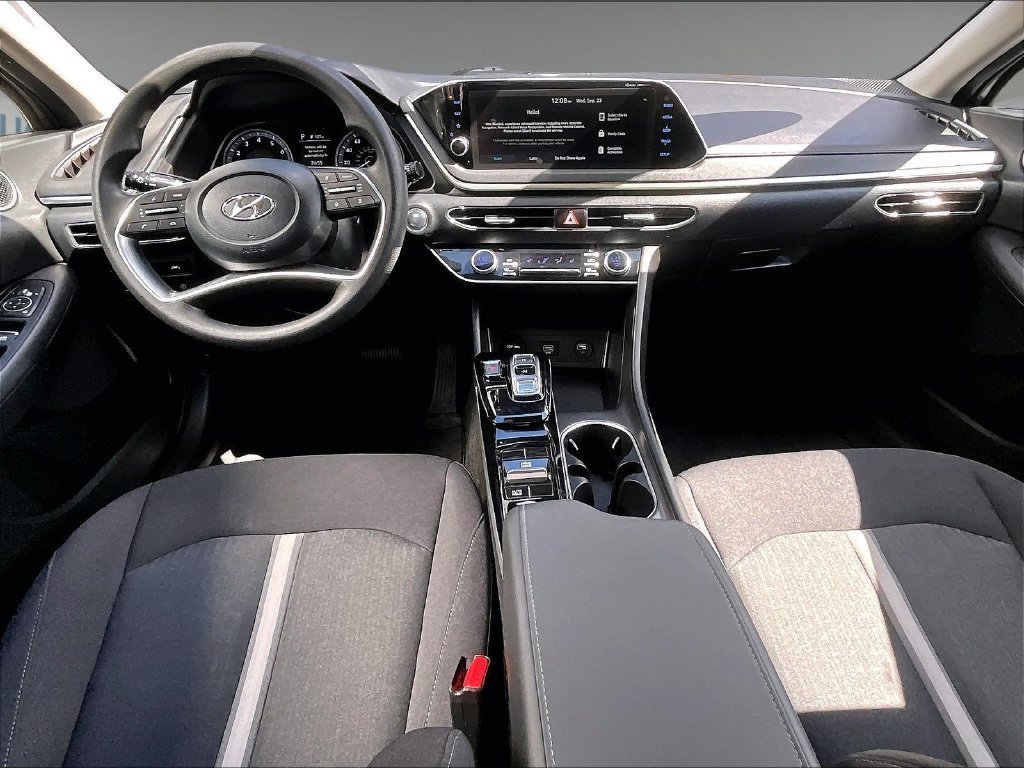 Used 2023 Gray Hyundai SEL image 15