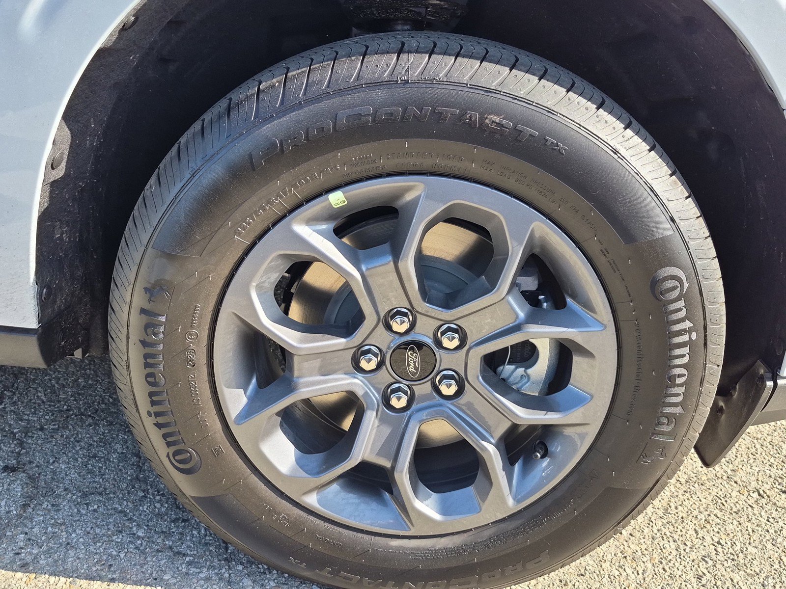 New 2026 White Ford XLT image 16