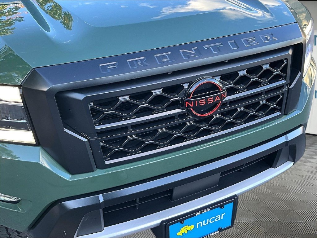 Used 2024 Tactical Green Metallic Nissan PRO-4X image 33