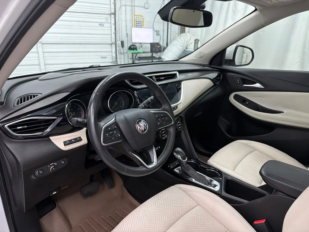 Used 2020 White Buick Essence image 14