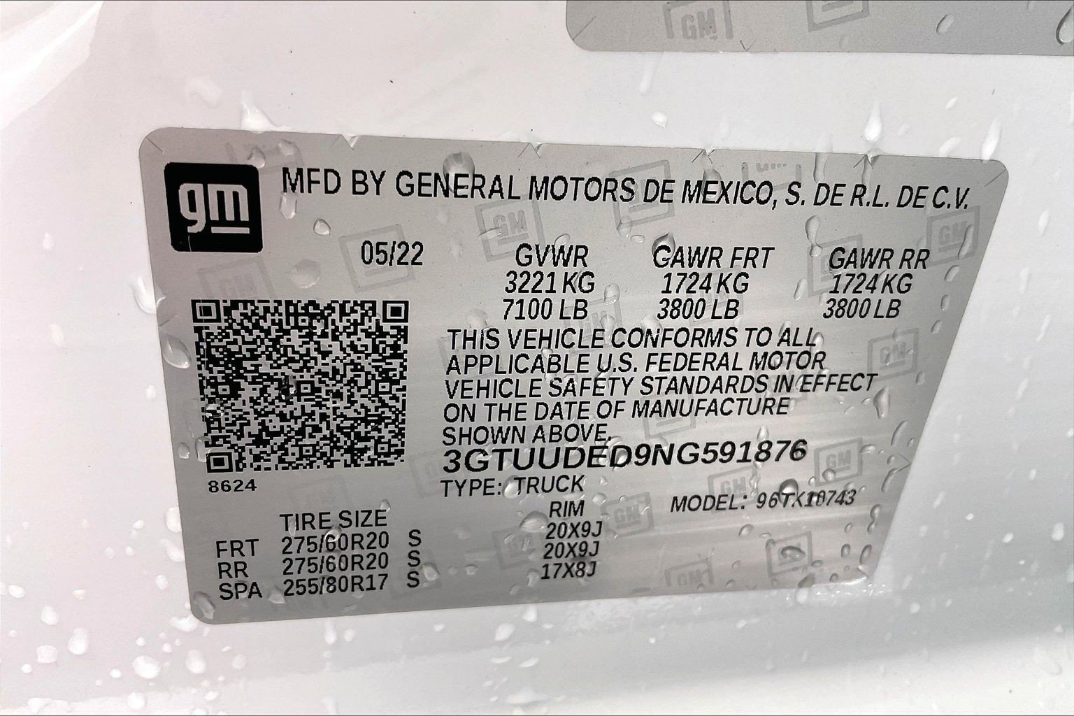 Used 2022 Summit White GMC SLT image 34