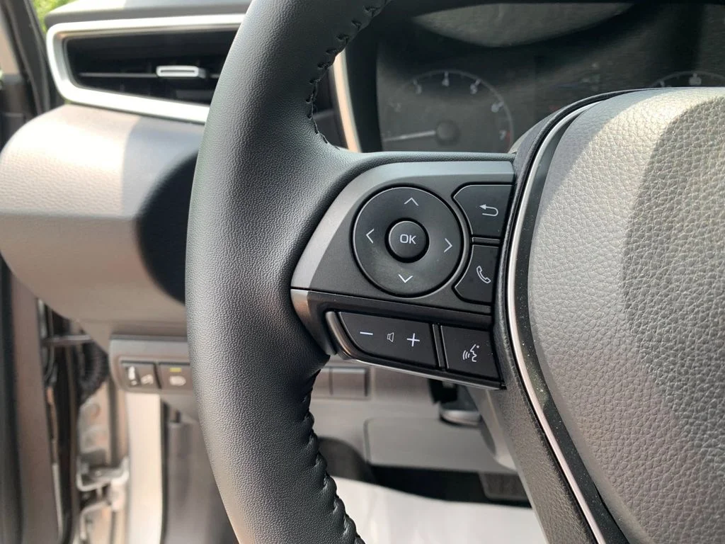 Used 2025 Silver Toyota Nightshade image 27