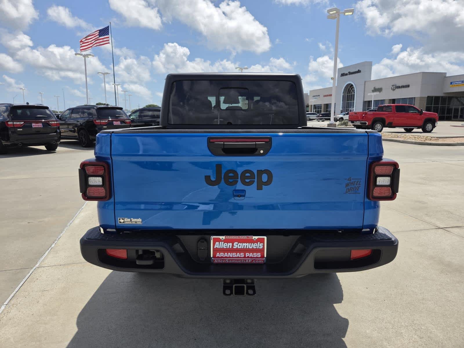 New 2026 Hydro Blue Pearl-Coat Exterior Paint Jeep Willys image 4